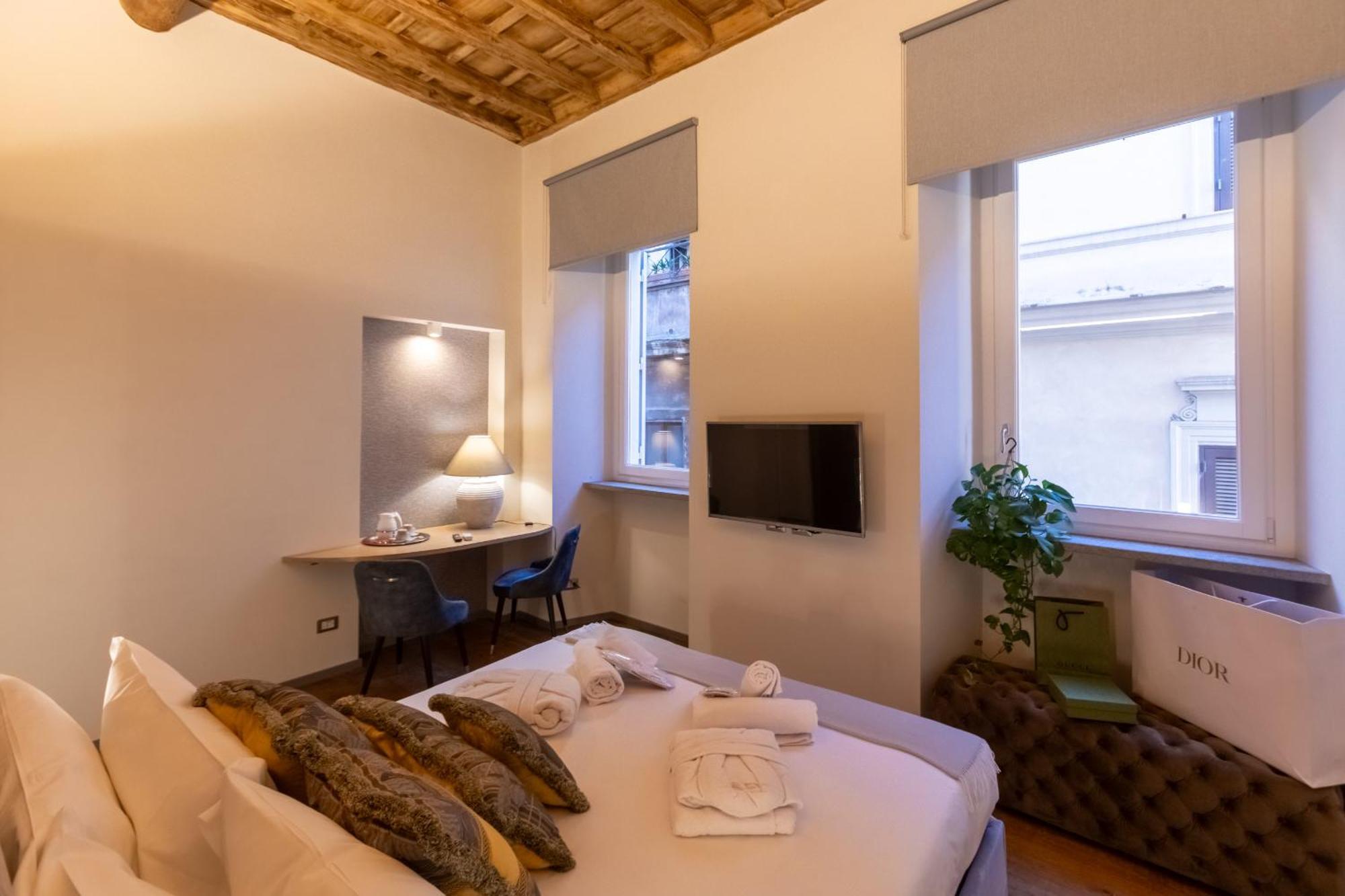 Fontana Di Trevi Roma Luxury Suite Екстериор снимка
