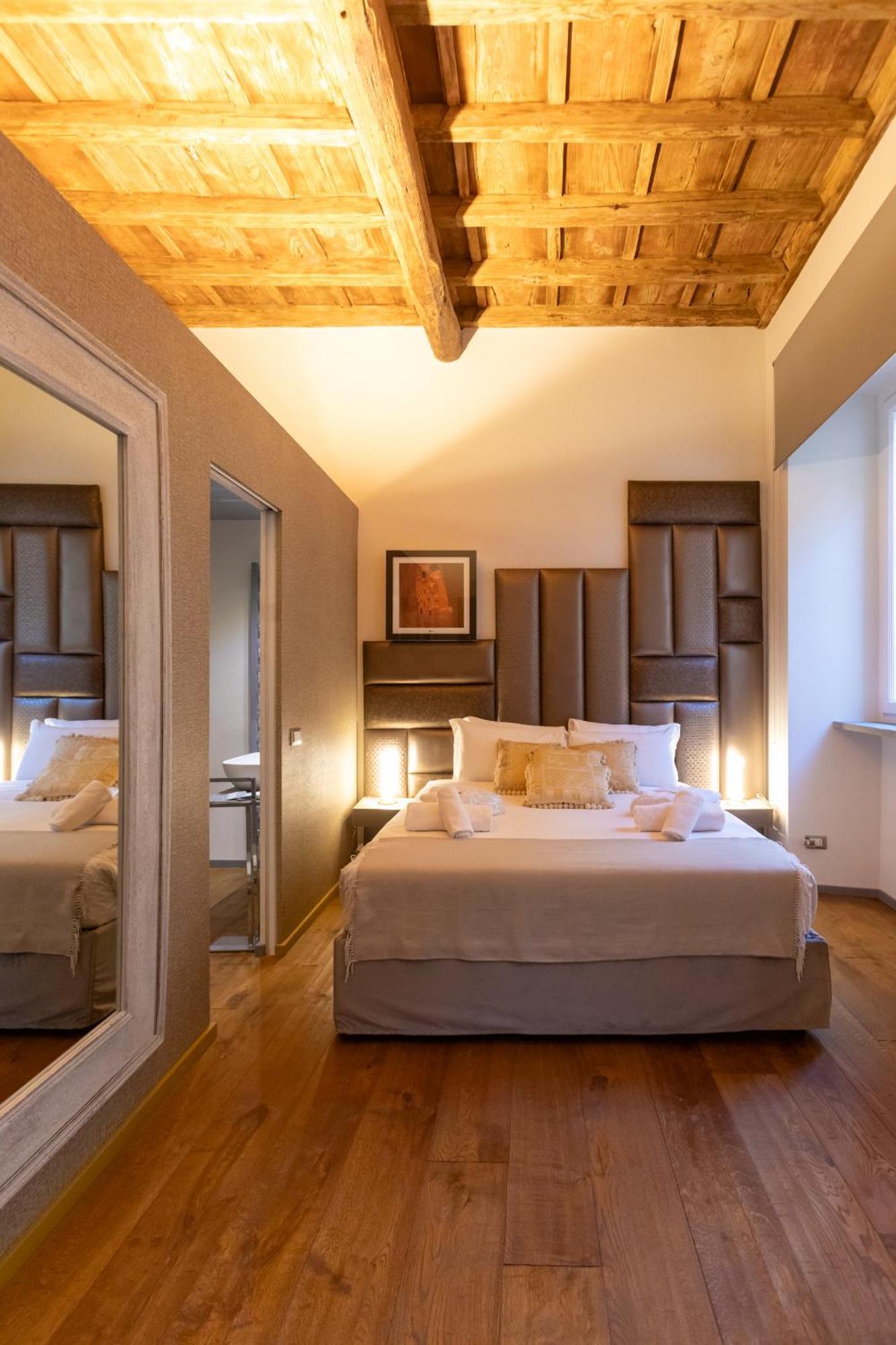Fontana Di Trevi Roma Luxury Suite Екстериор снимка