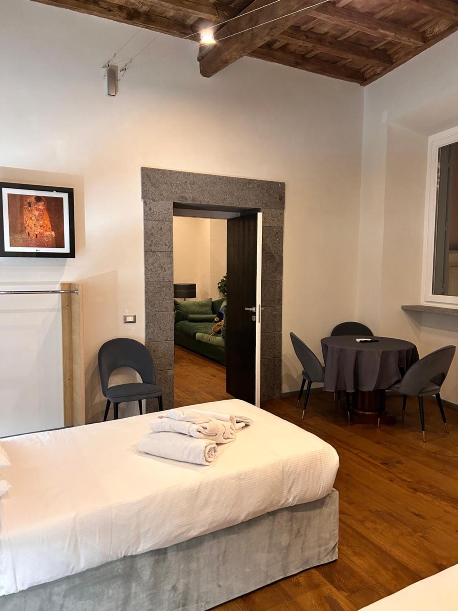 Fontana Di Trevi Roma Luxury Suite Екстериор снимка