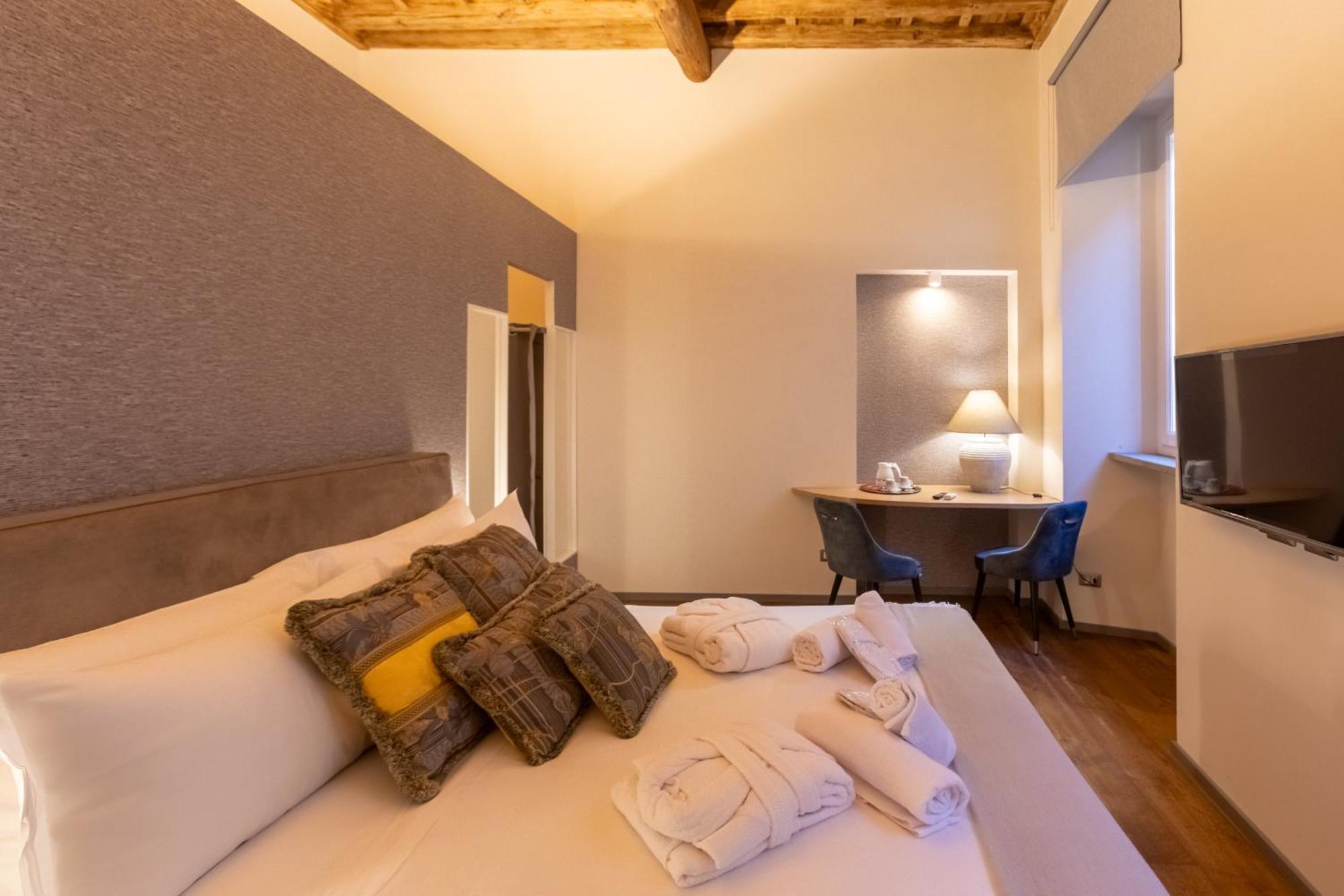 Fontana Di Trevi Roma Luxury Suite Екстериор снимка