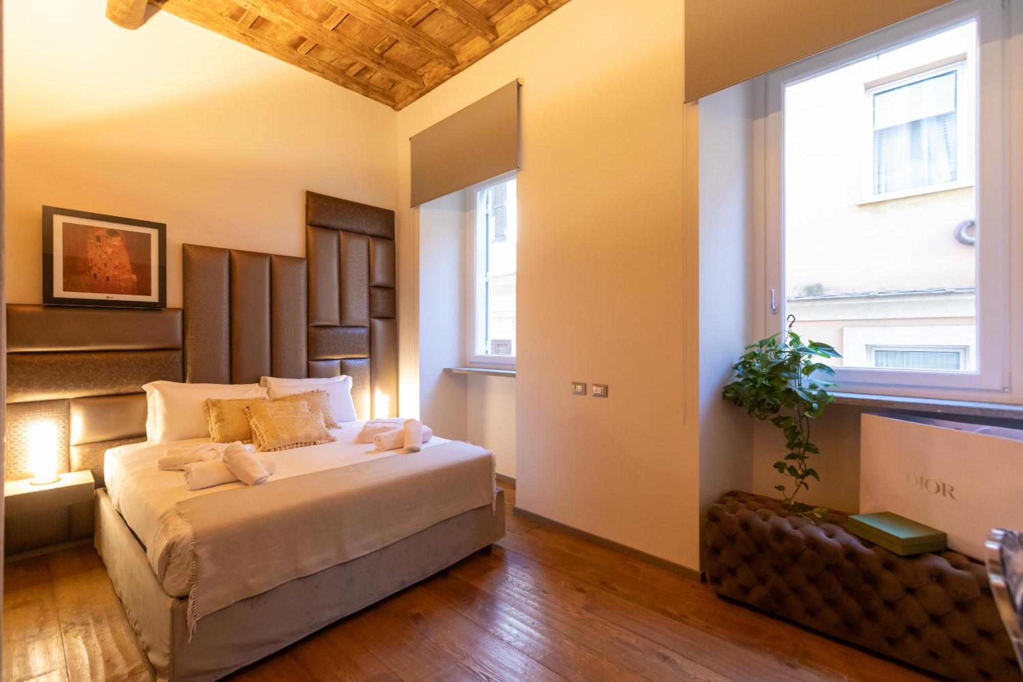 Fontana Di Trevi Roma Luxury Suite Екстериор снимка