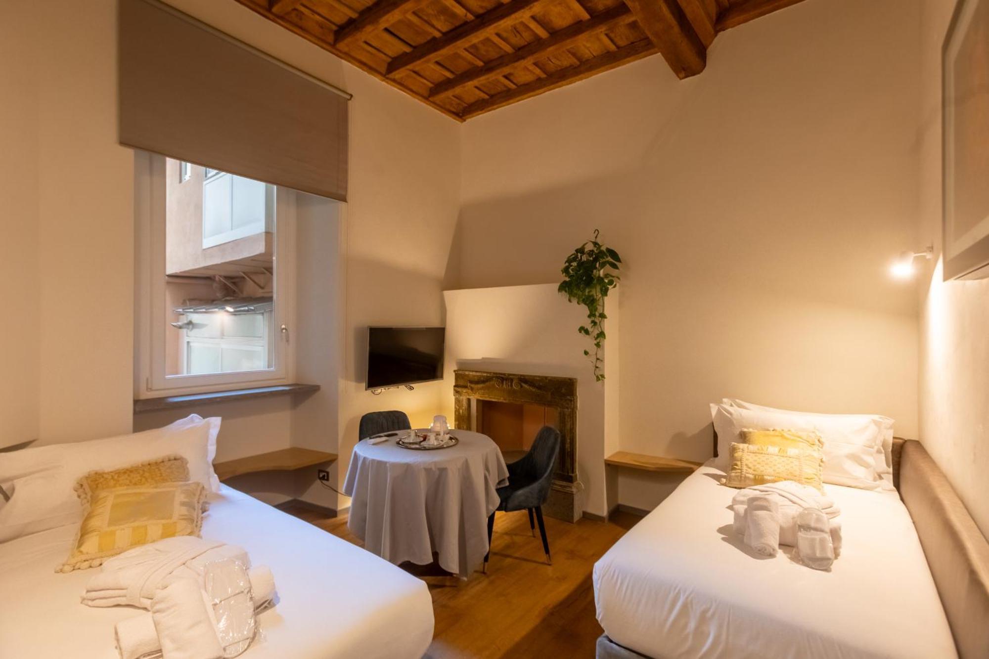 Fontana Di Trevi Roma Luxury Suite Екстериор снимка