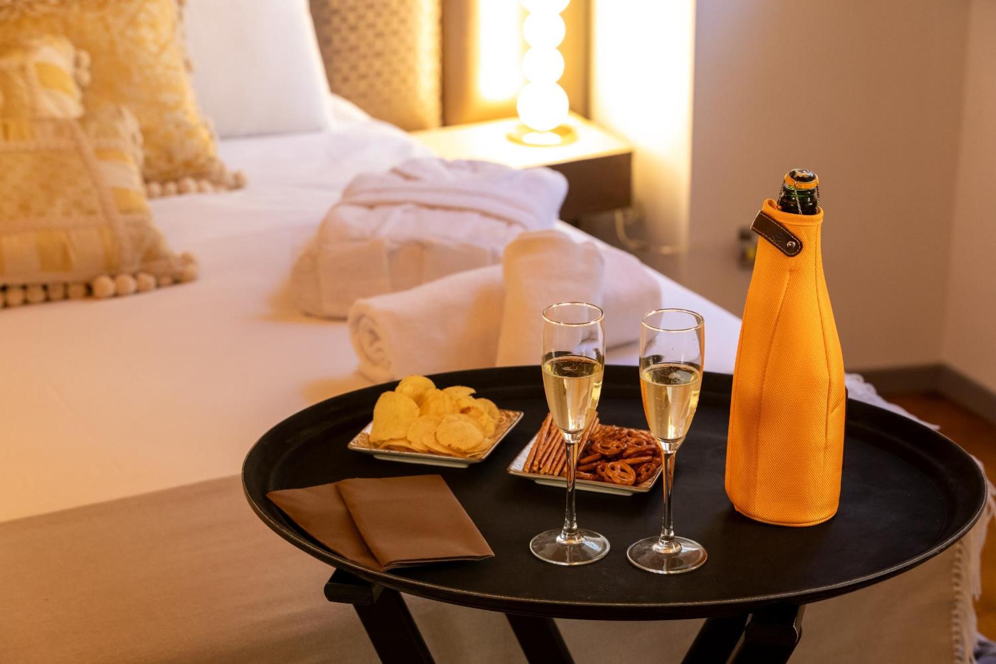 Fontana Di Trevi Roma Luxury Suite Екстериор снимка