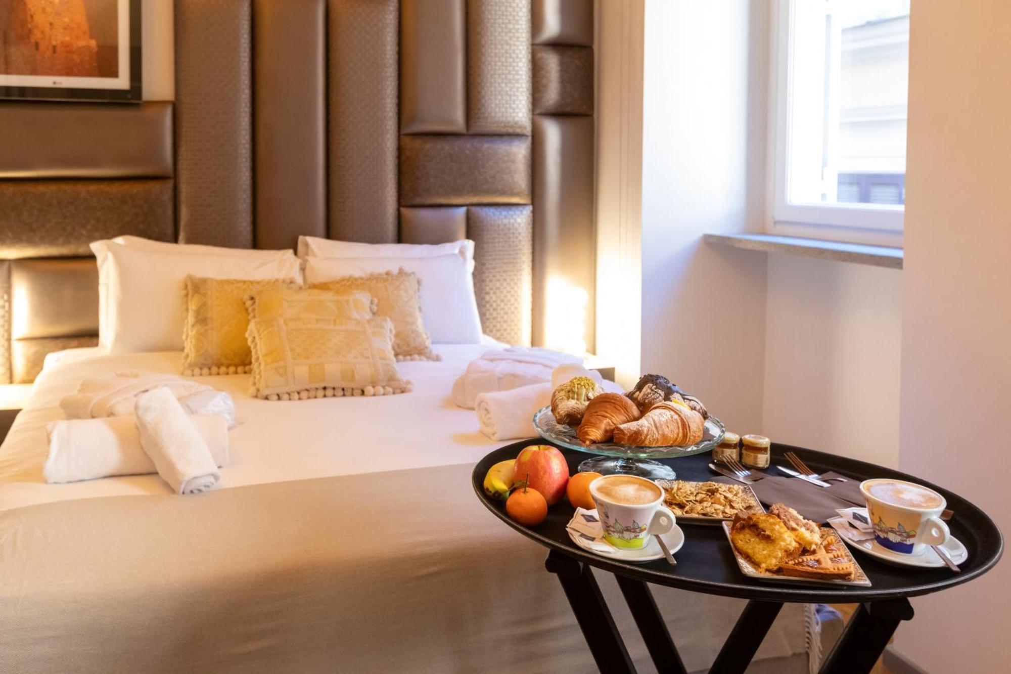 Fontana Di Trevi Roma Luxury Suite Екстериор снимка